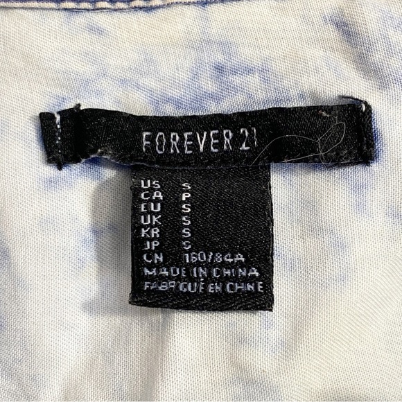 FOREVER 21 acid wash lyocell chambray chest pocket snap up top blouse S - Picture 4 of 5